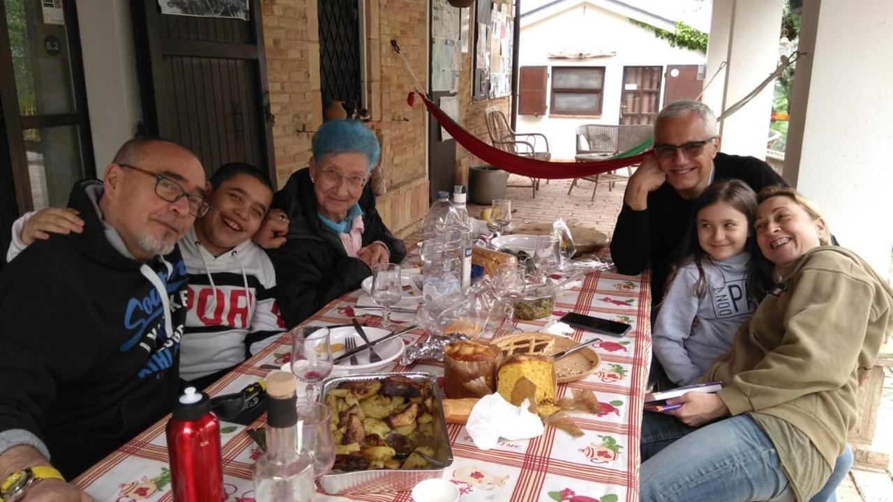 Barbagianni Villa Senigallia Buitenkant foto